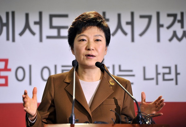 Лидер Южной Кореи призвала жителей КНДР бежать из страны